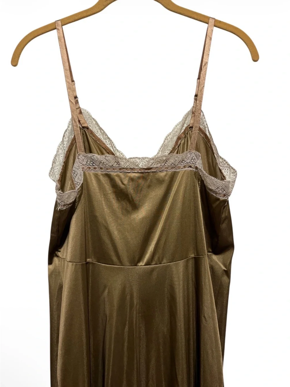 80’s Vassarette Nylon Tricot Gold chaampagne slip